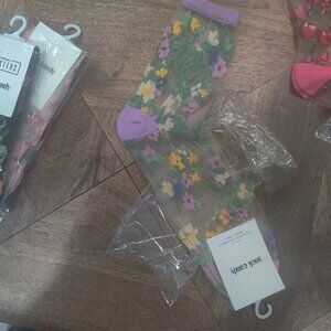Sock Candy Heart Floral Sheer Crew Sock OS New